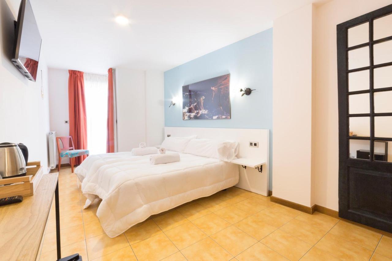 Stellae Luscofusco Hotel Santiago de Compostela Kültér fotó