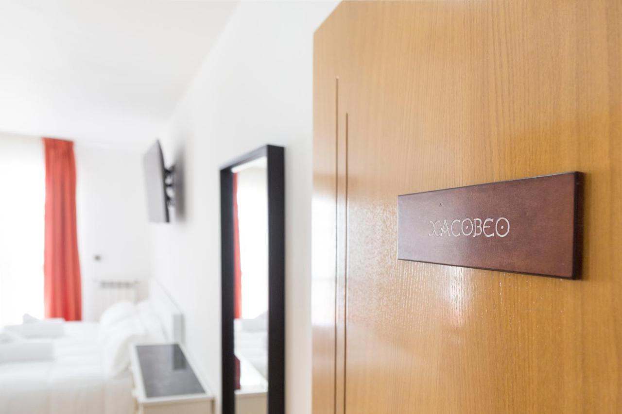 Stellae Luscofusco Hotel Santiago de Compostela Kültér fotó