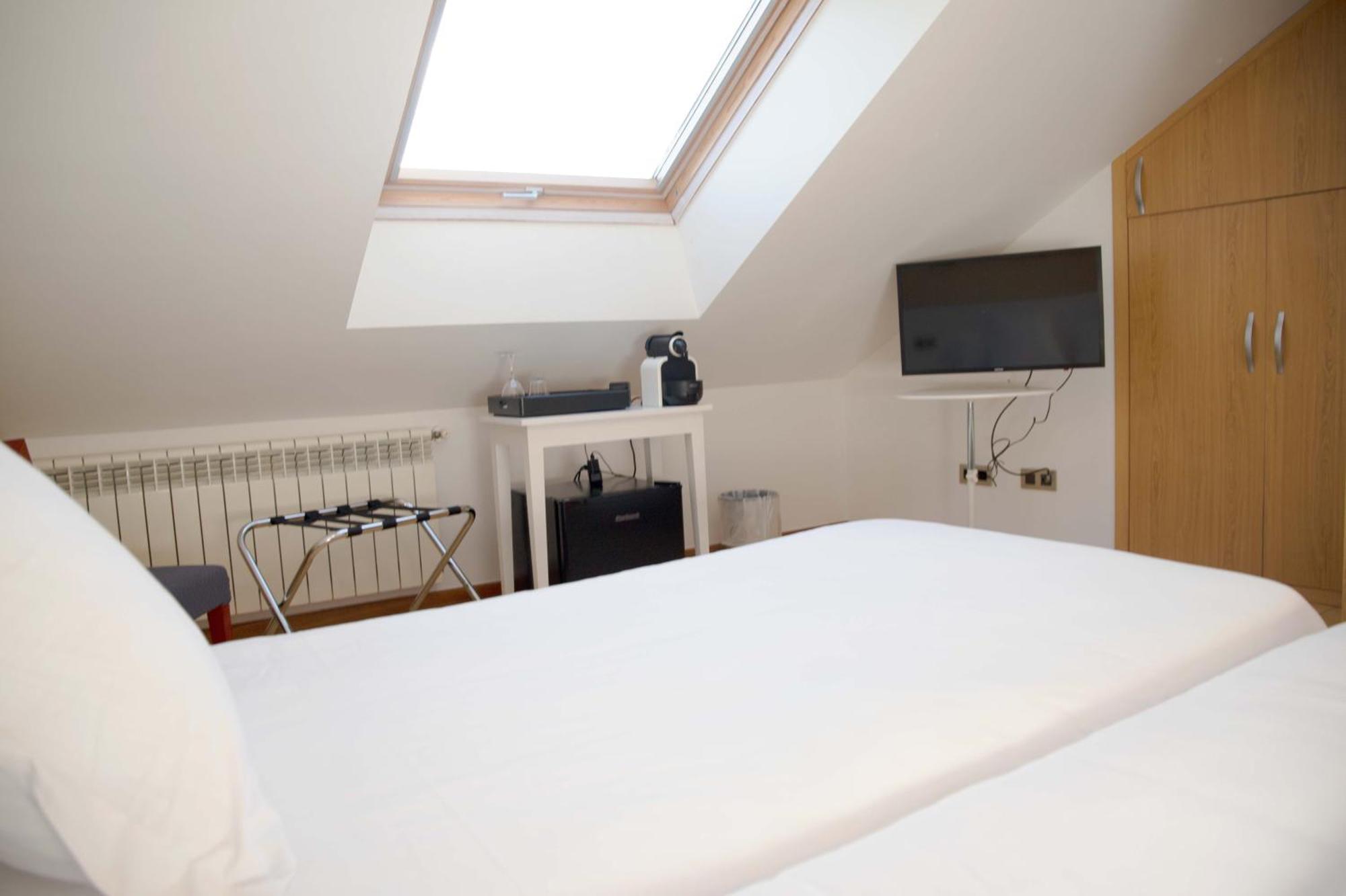 Stellae Luscofusco Hotel Santiago de Compostela Kültér fotó